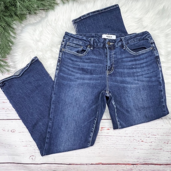 👖|•MICA•| Straight Leg Jeans Size 32👖 - Picture 2 of 8